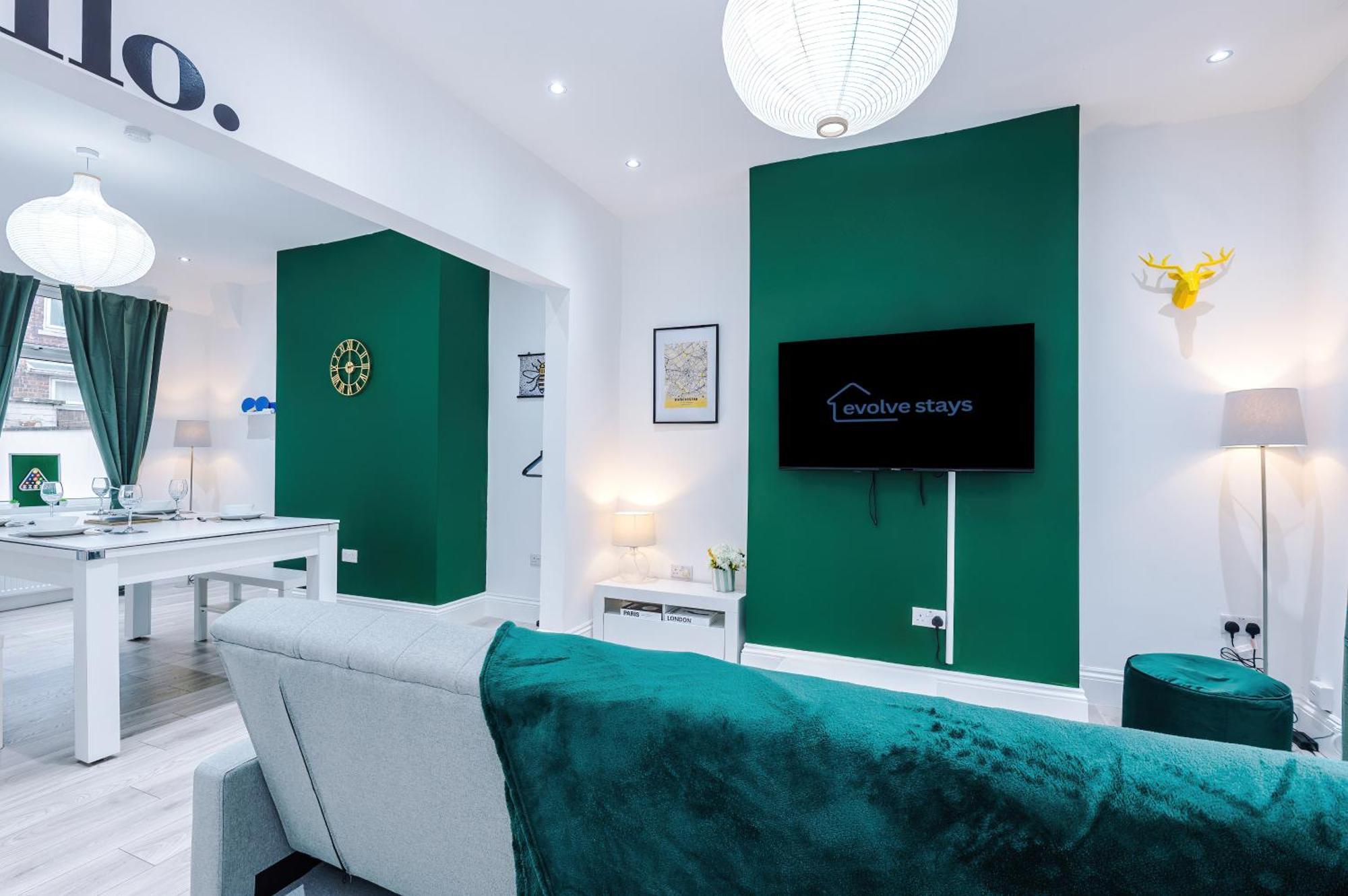 Appartamento Sleeps 6, Pool Table, Free Parking, Perfect For Groups, Long Term Disc Manchester